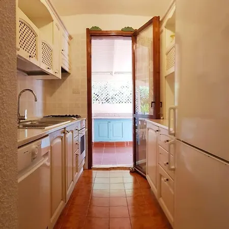Holiday home Beautiful 100 M From The